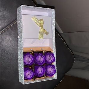 box to the “i love you” necklace
